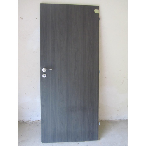 Interiérové dveře 80 levé